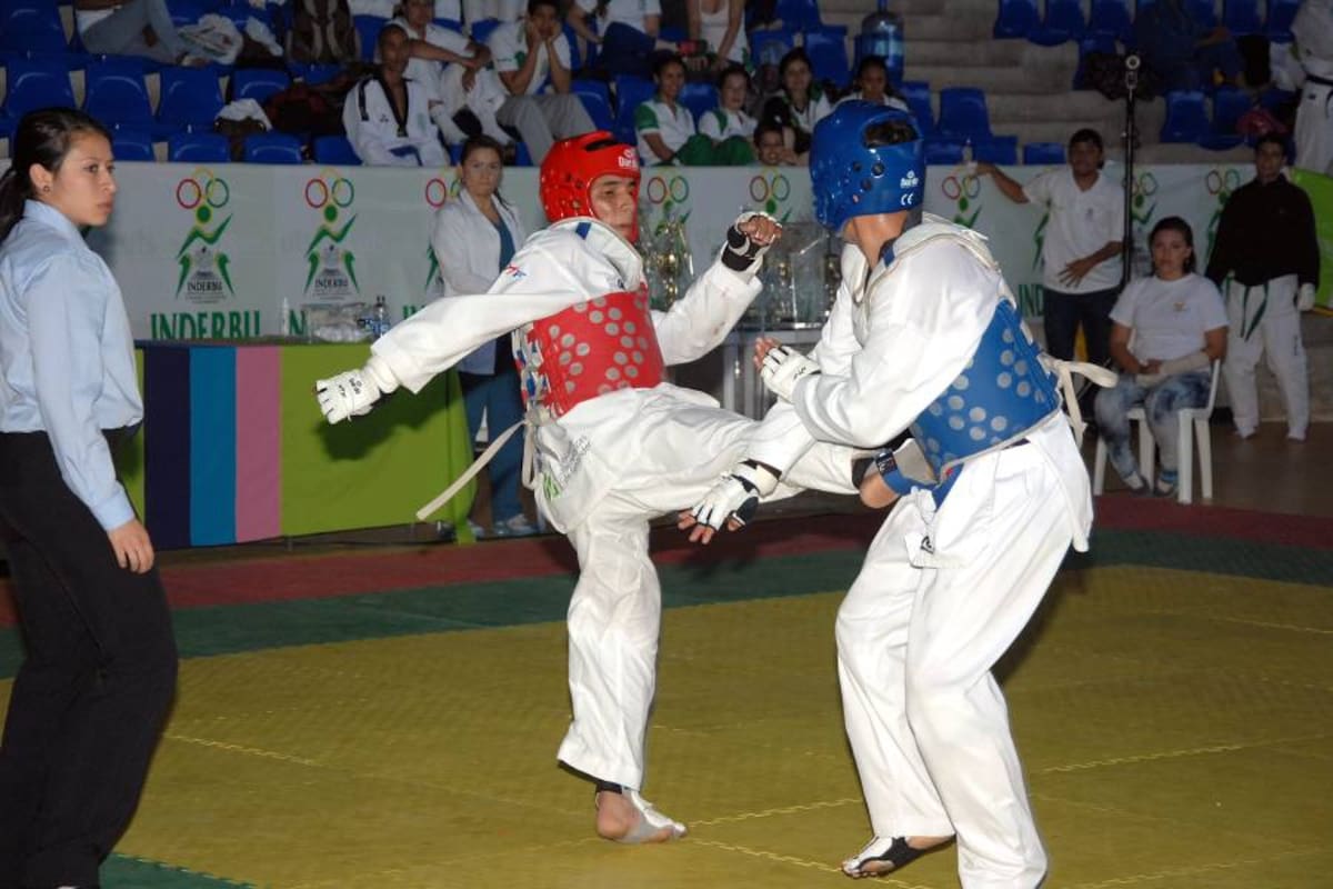 Durante cuatro días, diecisiete luchadores locales medirán fuerzas en la Copa Federación de Taekwondo, que inicia hoy en Manizales. (Foto: Archivo / VANGUARDIA LIBERAL)