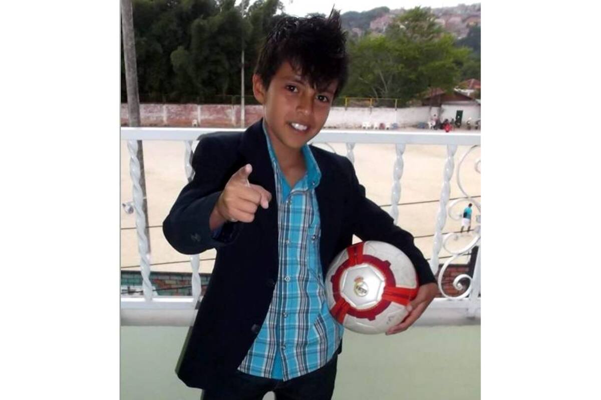 El niño futbolista Edward Stewart Silva Contreras, ha sido protagonistas en varios campeonatos de fútbol locales. (Foto: Suministrada / VANGUARDIA LIBERAL)