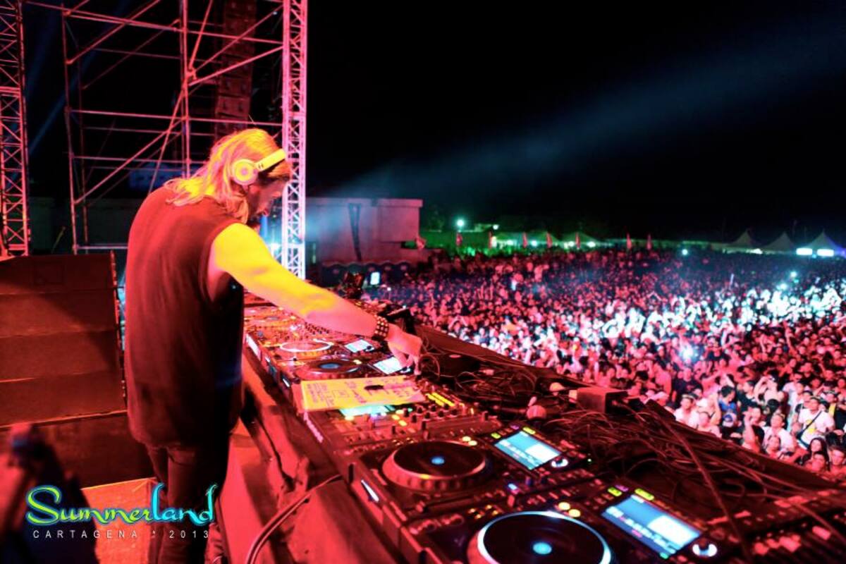 El festival de música electrónica Summerland finalizó en la madrugada de este lunes festivo en el kilómetro 14 de la Zona Norte de Cartagena. (Foto: Archivo / VANGUARDIA LIBERAL)