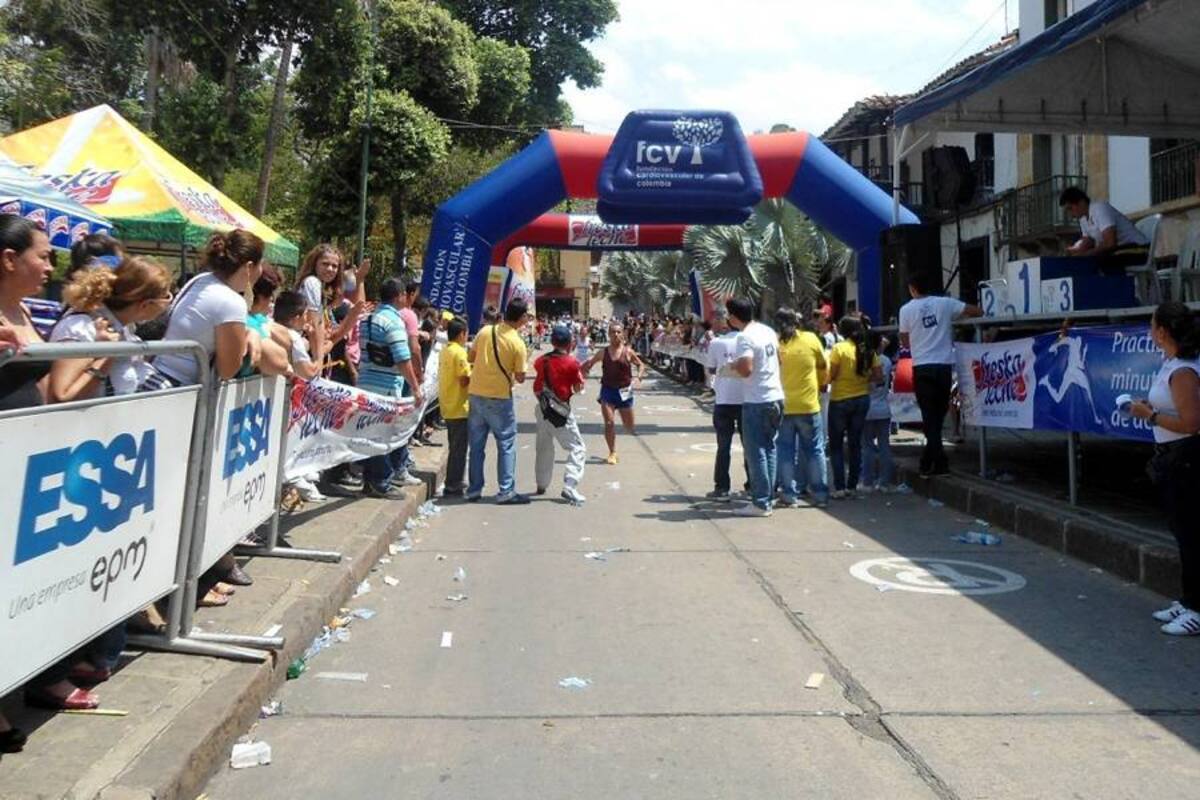 Los interesados en participar se deben inscribir en la oficina de deportes de la Alcaldía de Mogotes un día antes de la carrera para recibir el número respectivo. (Foto: Archivo / VANGUARDIA LIBERAL)
