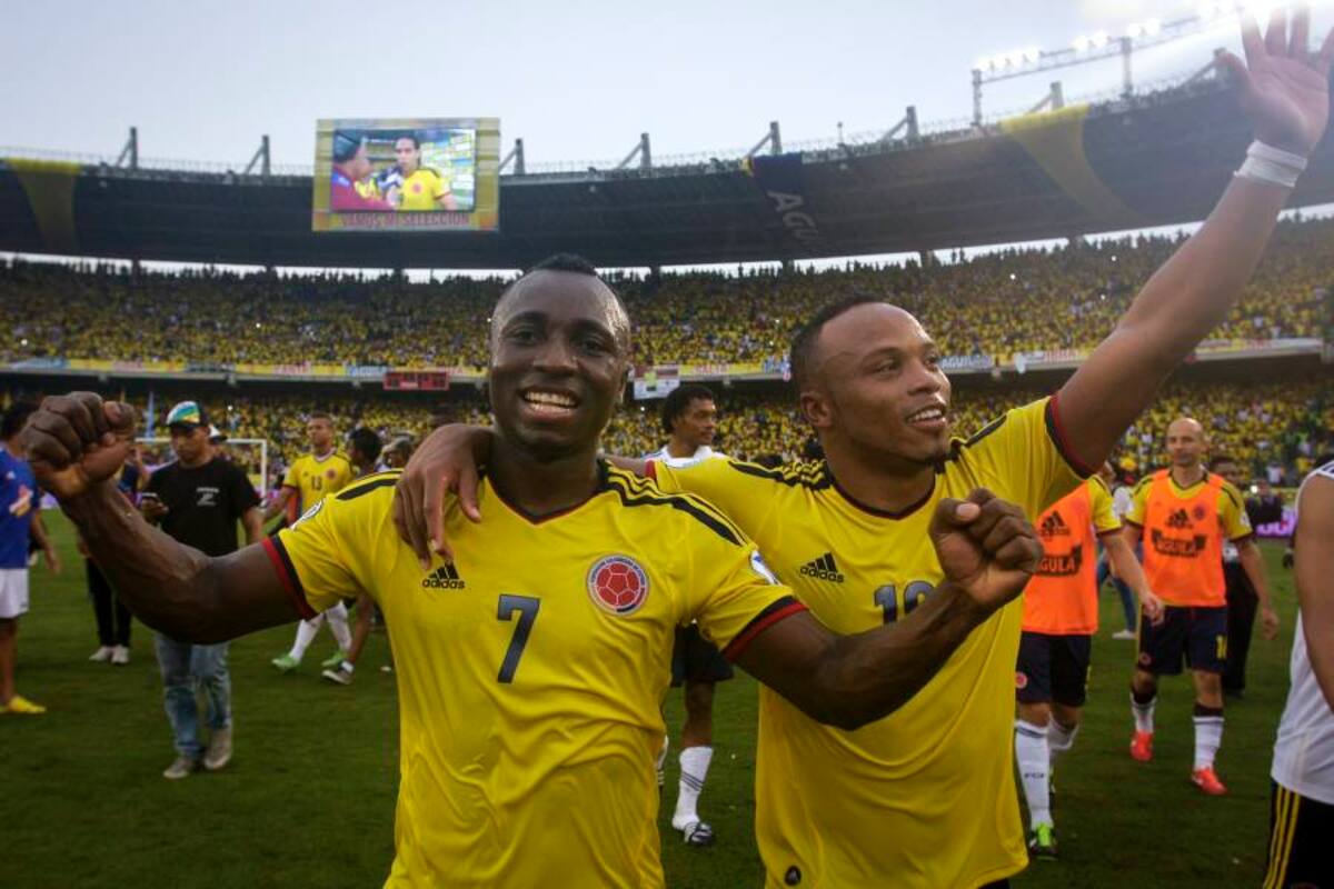 Este es el rostro que se repitió ayer en todos los rincones del país tras el triunfo de la selección Colombia sobre Perú, que dejó a los pupilos de José Pékerman a un paso del Mundial de Brasil 2014. Colombia no está en una cita ecuménica desde Francia 1998. (Foto: AFP / VANGUARDIA LIBERAL)