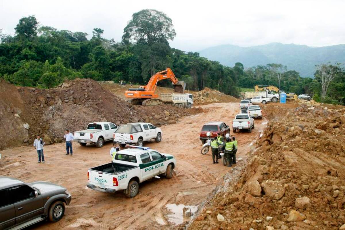 Entre el sector de La Renta y el Puente La Paz, Isagén deberá restituir en las mismas condiciones 15 kilómetros que se inundarán para construir la represa de Hidrosogamoso. (Foto: Archivo/VANGUARDIA LIBERAL )