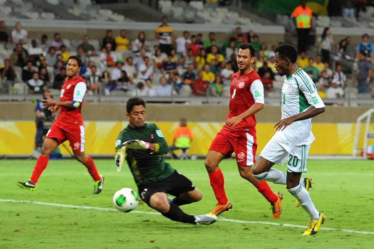 El nigeriano Nnamdi Oduamadi se convirtió ayer en el noveno jugador que marca ‘hat-trick’ en la historia de la Copa Confederaciones y el primero de un jugador africano. (Foto: AFP / VANGUARDIA LIBERAL)