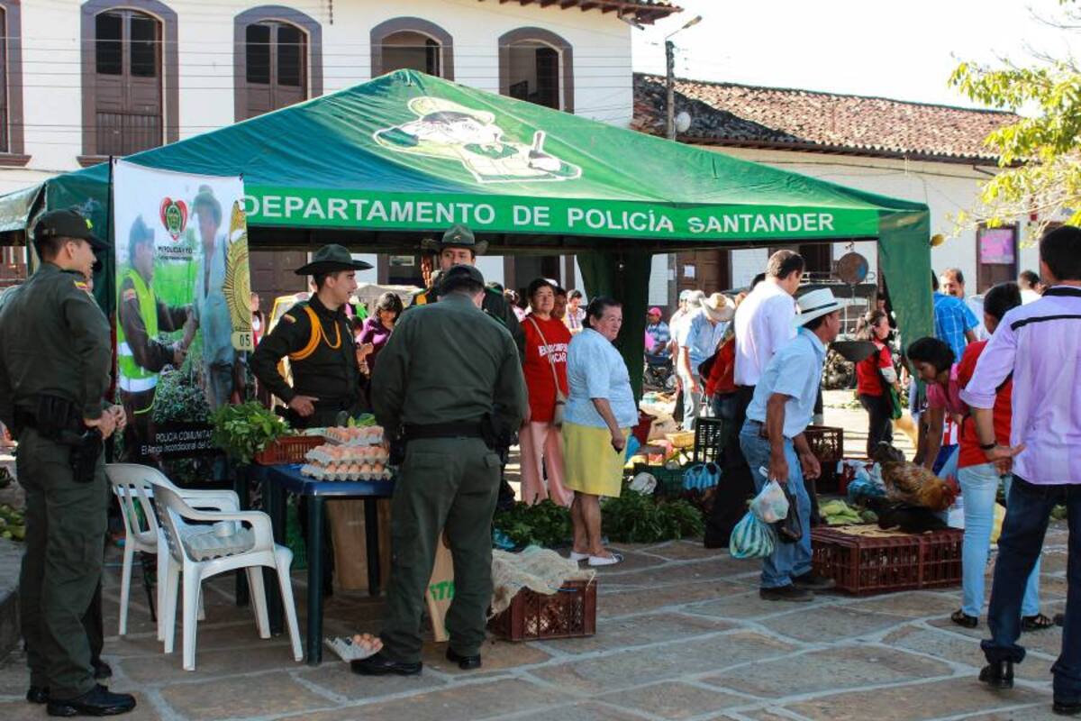 El mercado Campesino fue un éxito para los habitantes de Oiba y sus alrededores. (Foto: Suministrada/VANGUARDIA LIBERAL)