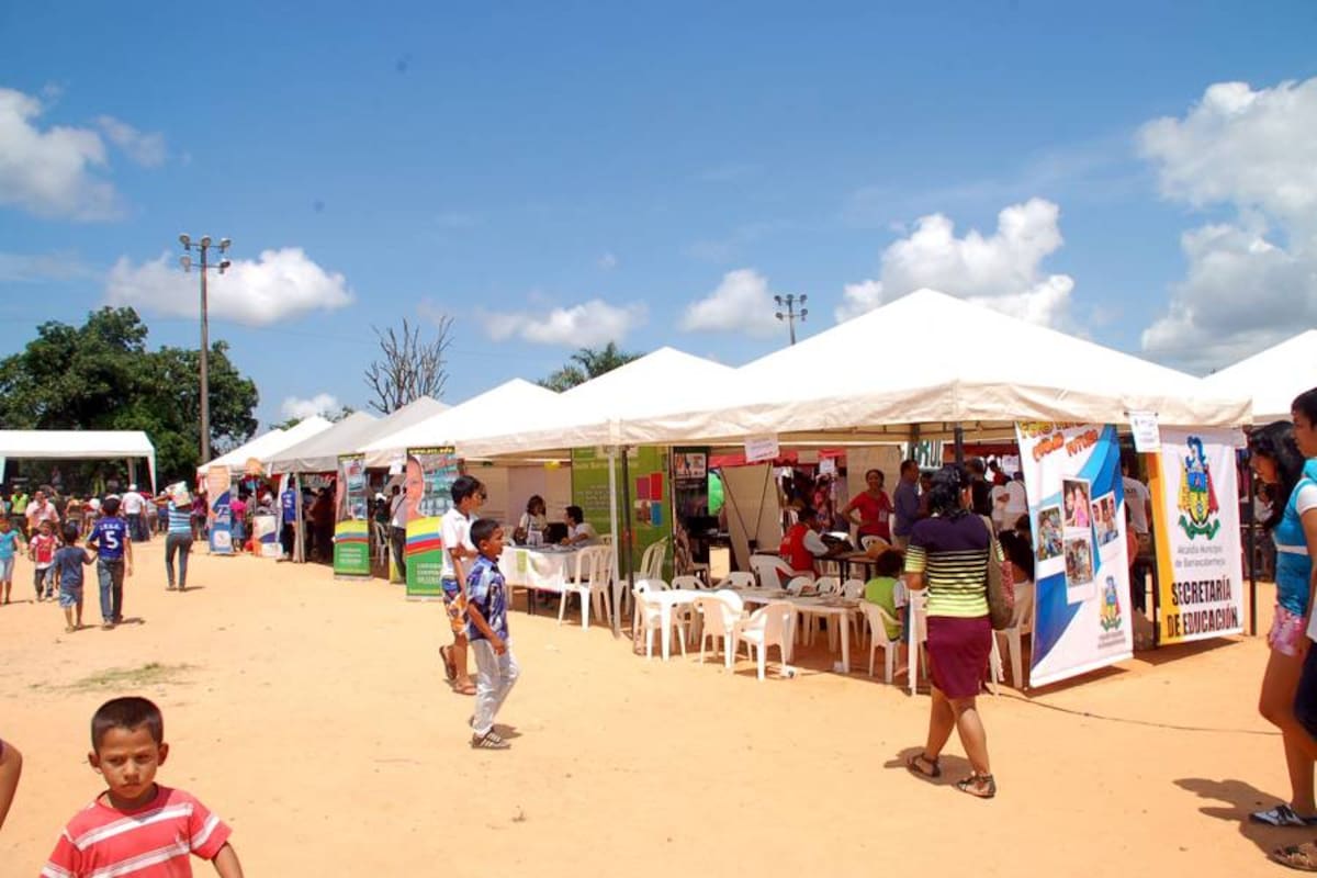 Durante la jornada de Alcaldía en Movimiento que se cumplió en San Rafael de Chucurí se hicieron compromisos en cuanto a alcantarillado, educación, salud y malla vial. (Foto: Archivo/VANGUARDIA LIBERAL)