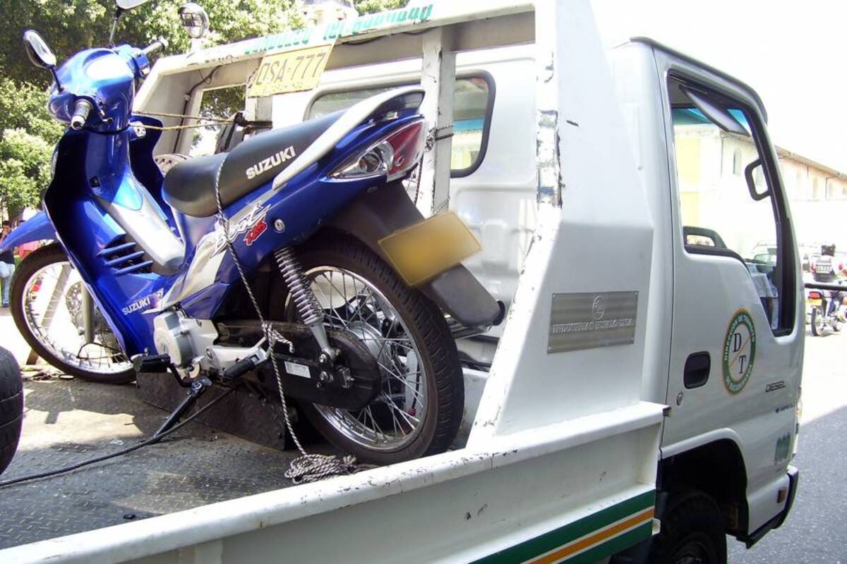 Las autoridades han detectado que para ‘sacarles el quite’ a los controles nocturnos, los motociclistas utilizan vías como la carrera novena y las que conducen al barrio ‘Alfonso López’. (Foto: Archivo / VANGUARDIA LIBERAL)
