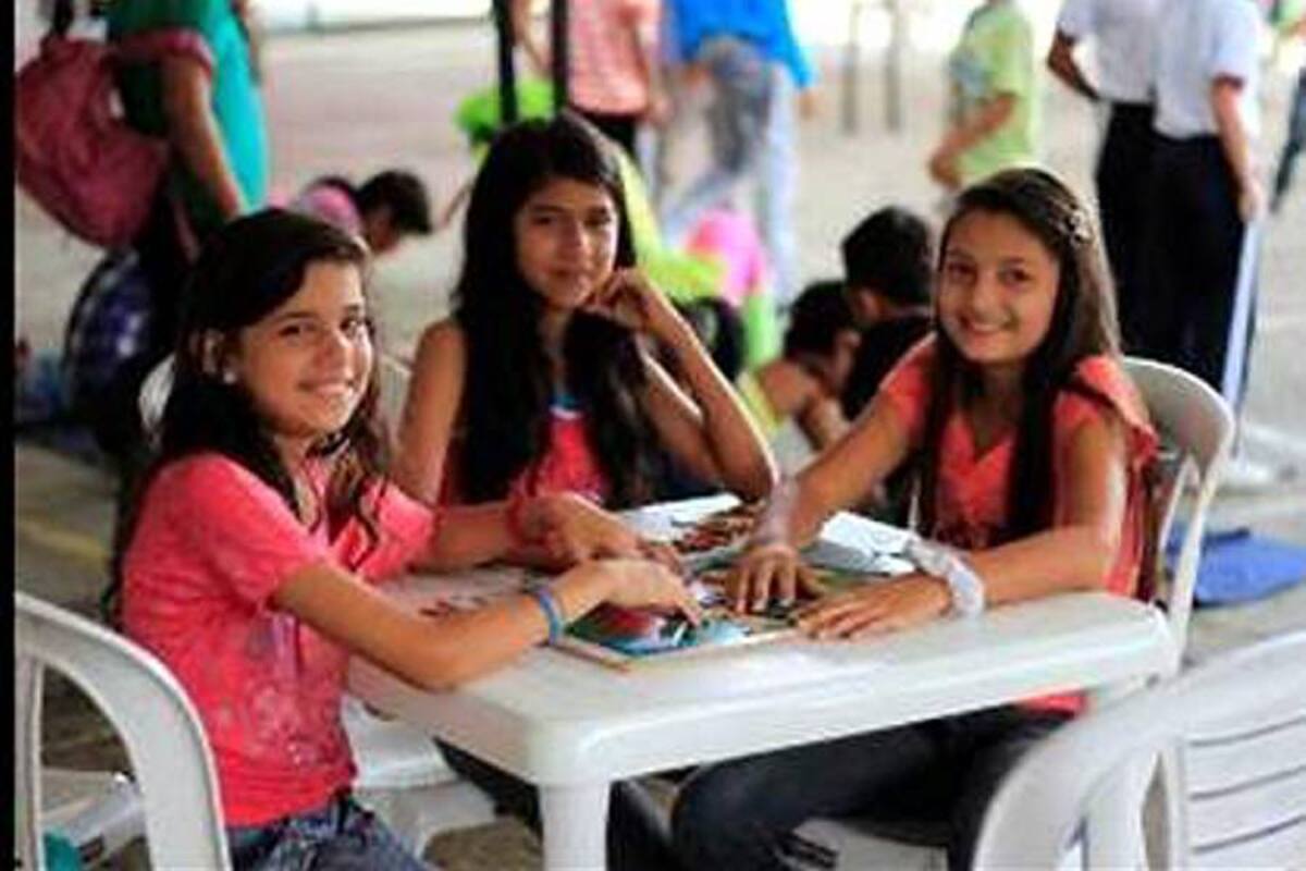 Con diversas actividades y entrega de premios, la Essa realizó una jornada de Buena Energía en Santa Helena del Opón. (Foto: Suministrada/VANGUARDIA LIBERAL)