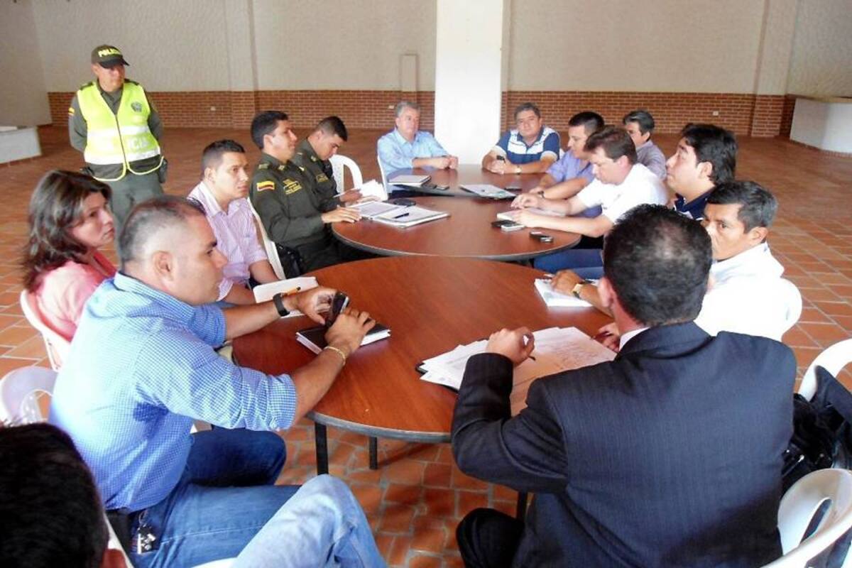 La reunión se realizó el pasado lunes en la mañana en uno de los establecimientos ubicados en la Isla o Tiger como es conocido el lugar. (Foto: Nancy Acuña R. / VANGUARDIA LIBERAL)