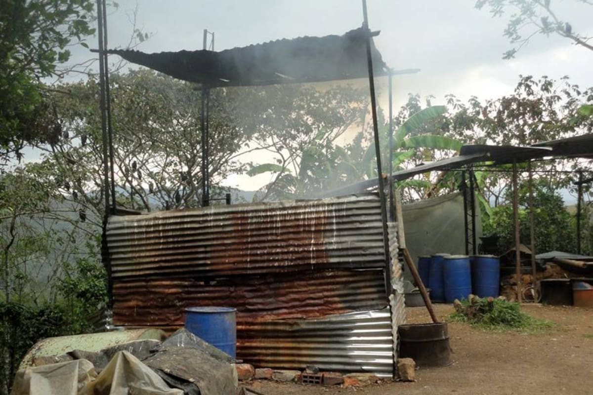 En este lugar ubicado en la vereda Hoya de Monas se realizaba la quema de huesos, situación que ocasionaba contaminación atmosférica y generaba malos olores. (Foto: Suministrada / VANGUARDIA LIBERAL)