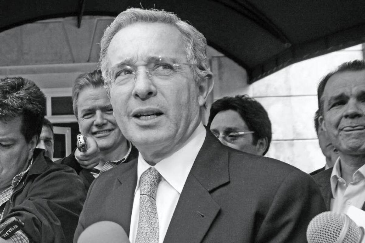 El expresidente Álvaro Uribe Vélez reveló las fichas con las que competirá regionalmente en las elecciones al Congreso de marzo de 2014. (Foto: Archivo /VANGUARDIA LIBERAL)