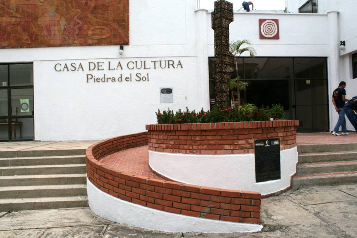 La Casa de la Cultura Piedra del Sol abrirá la biblioteca para promover la lectura e investigación a los estudiantes. (Foto: Archivo / VANGUARDIA LIBERAL)