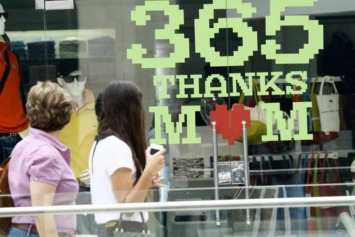 De acuerdo con los comerciantes desde abril se empezaron a ver mejoras en las ventas del comercio. Se espera que este fin de semana las ventas repunten por el festejo del Día de la Madre. (Foto: César Flórez / VANGUARDIA LIBERAL)