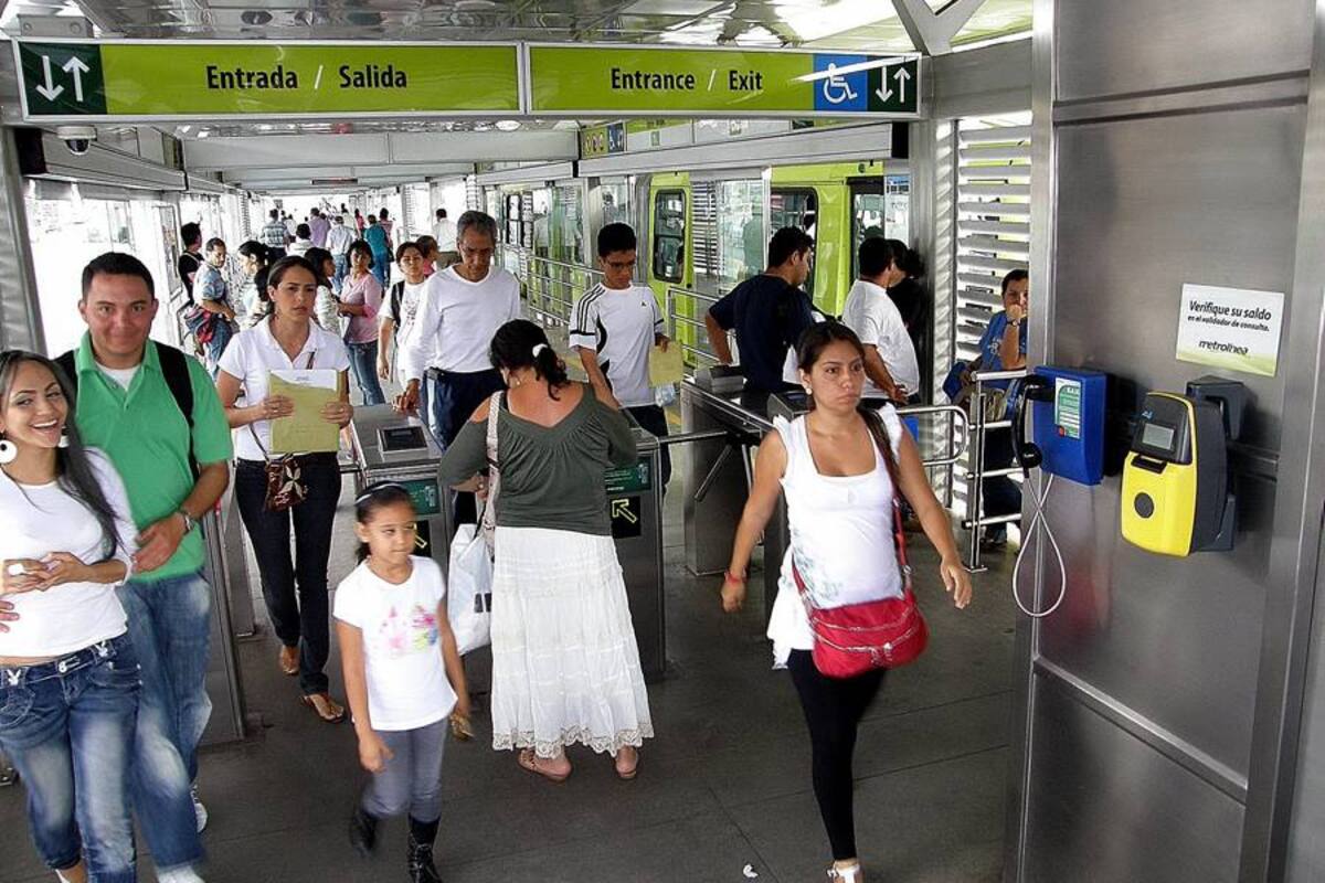 Los gerentes de los Sitm propondrán la creación de un fondo de estabilización para garantizar los recursos necesarios para prestar un buen servicio en todos los sistemas del país. Actualmente, en muchas ciudades se están desmejorando las frecuencias para reducir los costos de operación. (Foto: Archivo / VANGUARDIA LIBERAL)