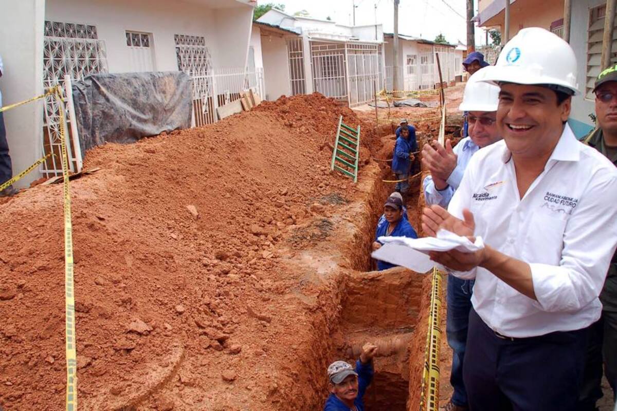 Uno de los principales argumentos para otorgar el premio Pablo de Tarso al alcalde Elkin Bueno fue que durante su gobierno el mandatario también obtuvo el reconocimiento de su Plan de Desarrollo como el mejor del país. (Foto: Archivo/VANGUARDIA LIBERAL)