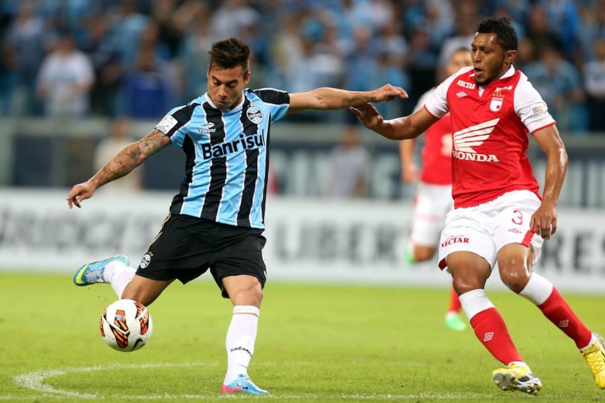 Independiente Santa Fe buscará eliminar a Gremio de Brasil. (Foto: AFP / VANGUARDIA LIBERAL)