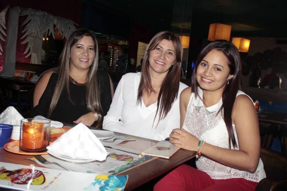 Nydia Milena Díaz Galvis, Alba Yaneth Saavedra Ariza y Yuliana Fuentes Vásquez. (Foto: Javier Gutiérrez / VANGUARDIA LIBERAL )