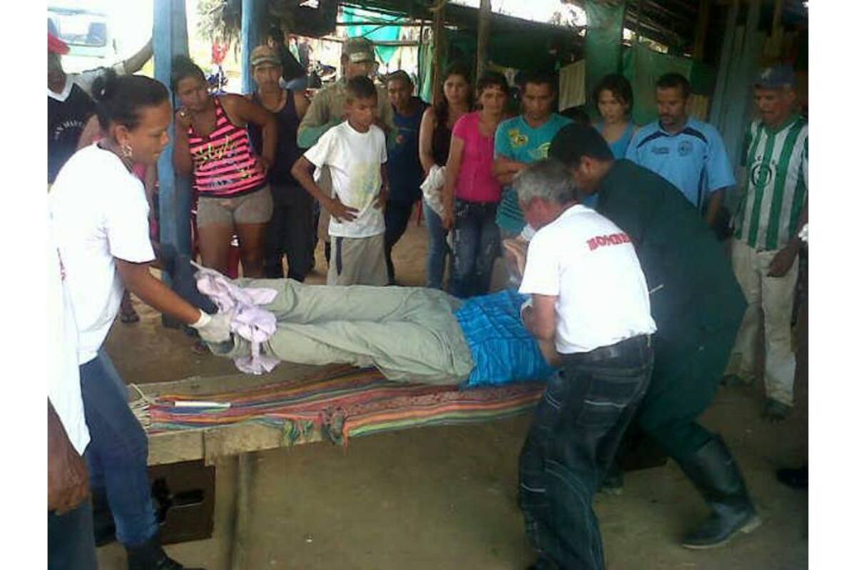 En los últimos días un minero de 58 años de edad murió luego de que le cayera un derrumbe de tierra en zona rural de Simití, sur de Bolívar. El hecho se presentó mientras algunos mineros artesanales trabajaban en la extracción de oro en la mina conocida como ‘Los Cabuises’. (Foto: Suministrada/ VANGUARDIA LIBERAL)