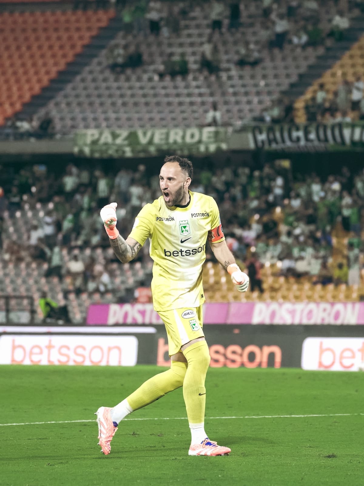 David Ospina no pudo ocultar la tristeza por los señalamientos en Atlético Nacional. Foto: Atlético Nacional.