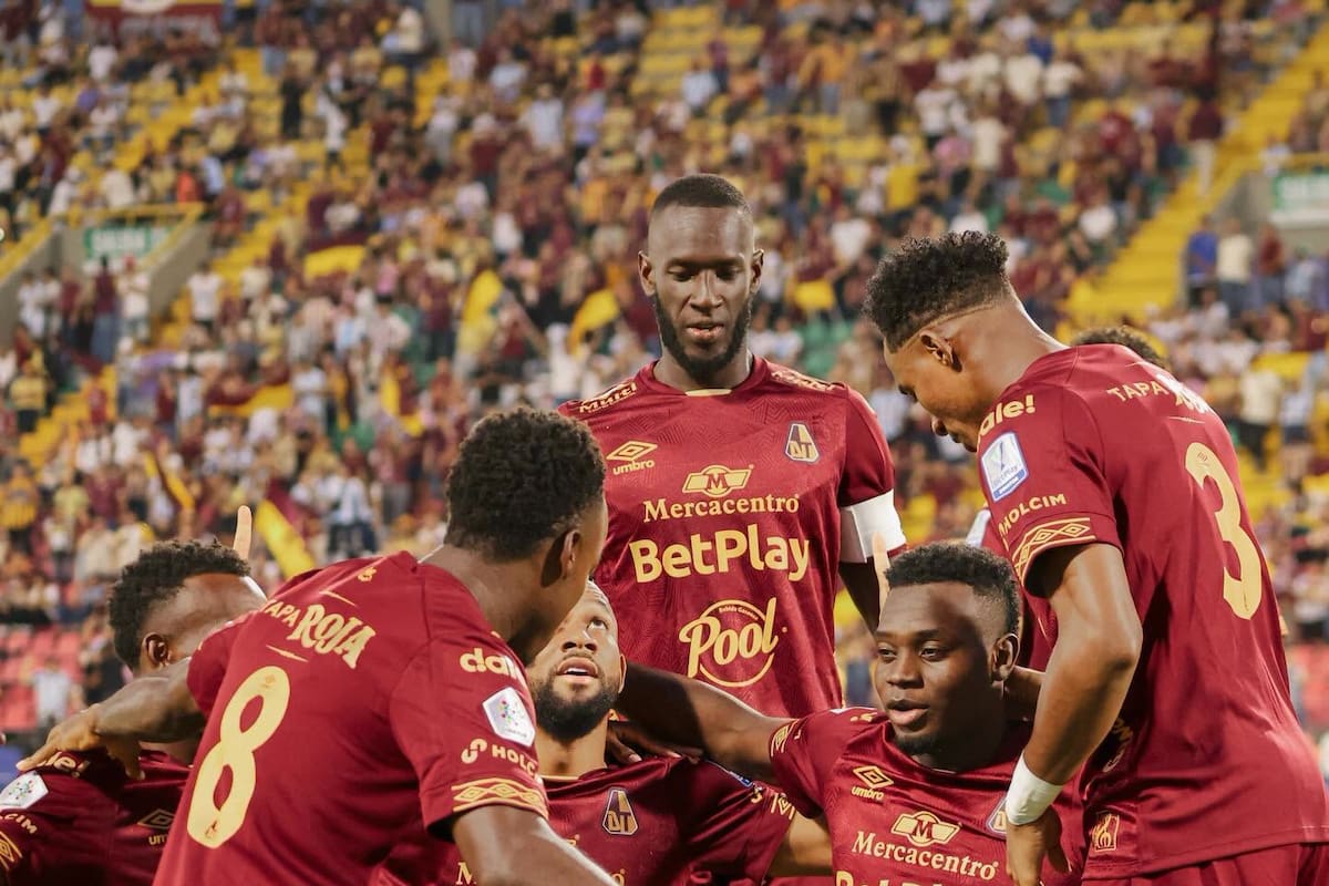 Deportes Tolima confirmó su clasificación a los cuartos de final de la Liga BetPlay, luego de vencer a Deportivo Pereira en juego de la fecha 17. Foto: Deportes Tolima.