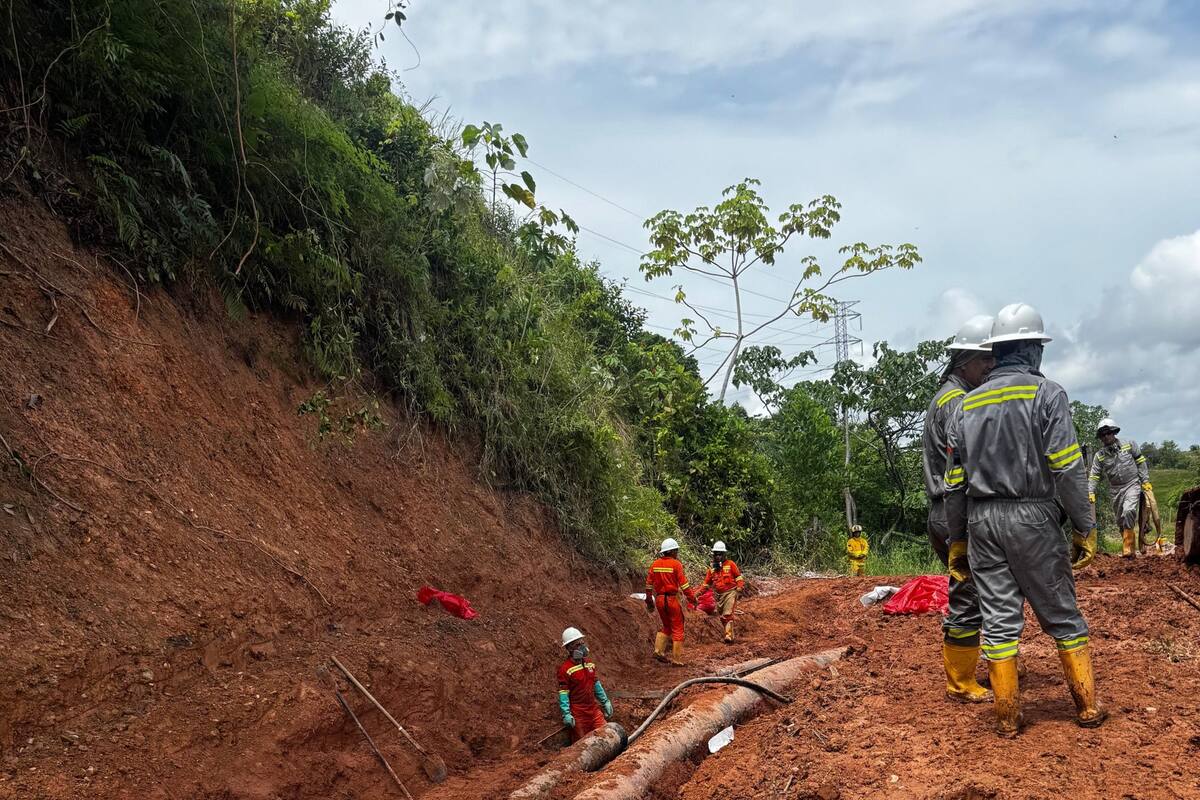 El derrame de combustible se originó por la instalación de una válvula ilícita en el poliducto Galán – Sebastopol, en el área rural de Barrancabermeja.
Archivo/Suministrada/Vanguardia