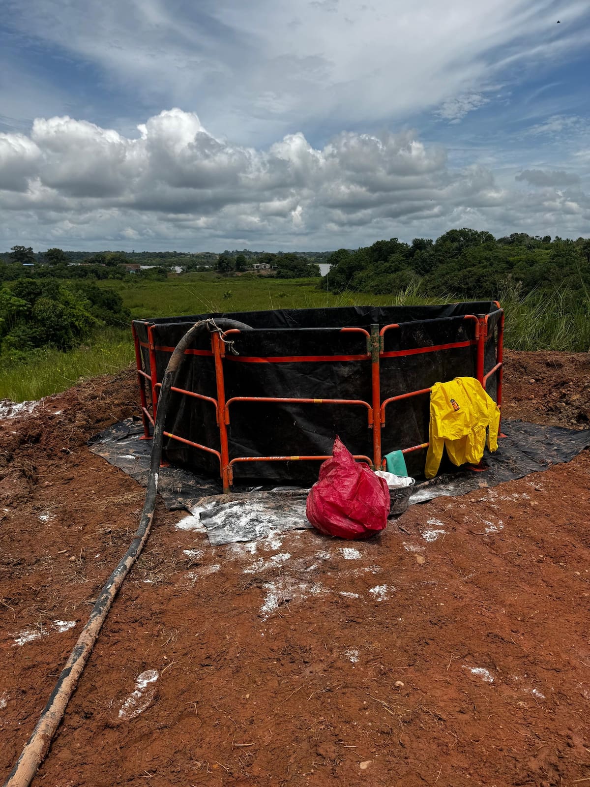 El derrame de combustible se originó por la instalación de una válvula ilícita en el poliducto Galán – Sebastopol, en el área rural de Barrancabermeja.
Archivo/Suministrada/Vanguardia