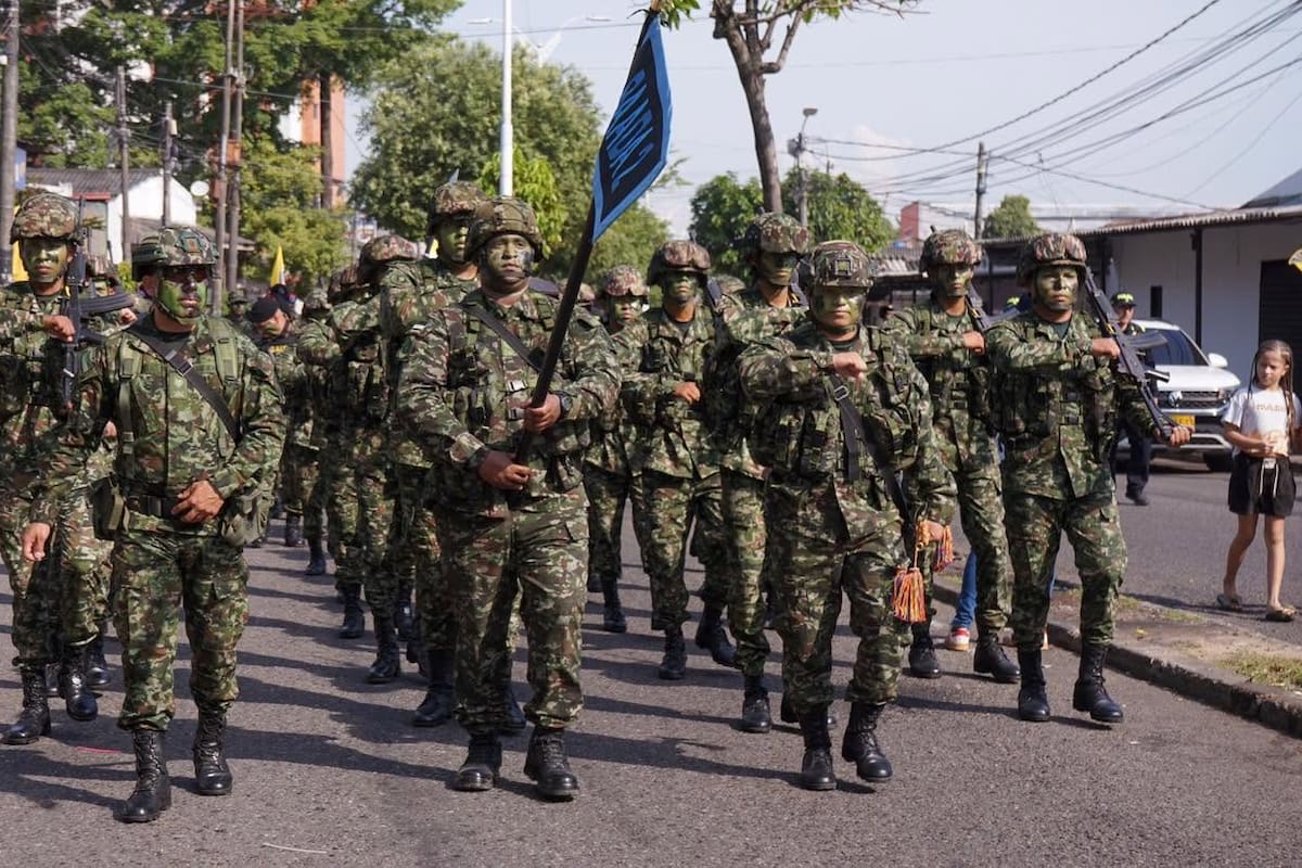 Integrantes de la fuerza pública desfilarán este 20 de julio por la comuna Siete, escenario que por primera vez acogerá la principal celebración patriótica en Barrancabermeja.
Suministrada/Archivo/Vanguardia