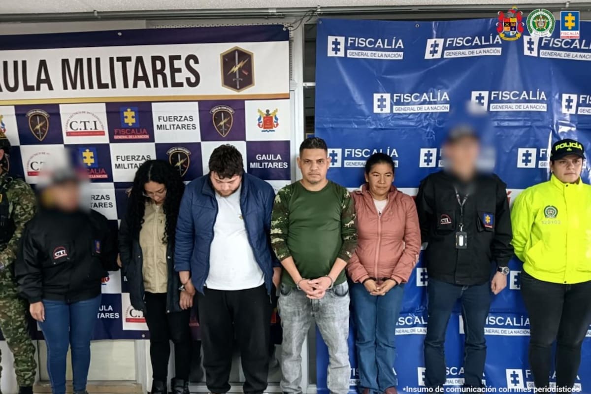 Autoridades desmantelan red criminal que fabricaba moldes dactilares para burlar seguridad en entidades financieras. Hay seis capturados en el país. | Foto: Suministrado