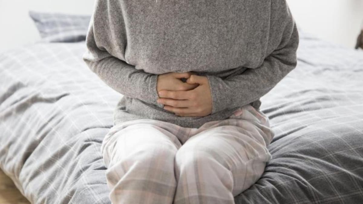 Qué es la ciclosporiasis, la infección provocada por un parásito que genera "diarrea explosiva" y que alarma a EE.UU.