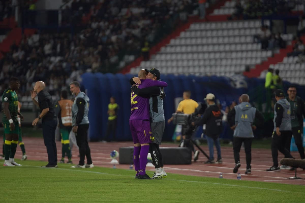 Diego Novoa fue una de las figuras del triunfo 3-1 de Atlético Bucaramanga sobre Once Caldas, en la fecha 12 de la Liga BetlPlay II de 2026. Santiago Álvarez - Colprensa