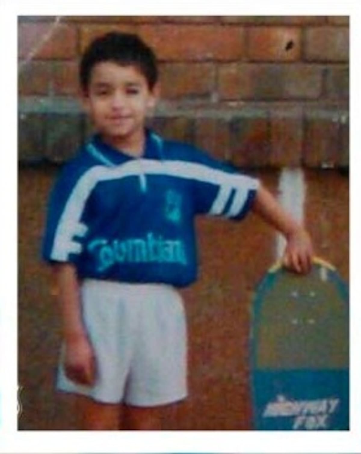 Diego Novoa, cuando todavía no imaginaba que el fútbol se convertiría en su profesión. Años después, aquel niño cumpliría el sueño de llegar al fútbol profesional.