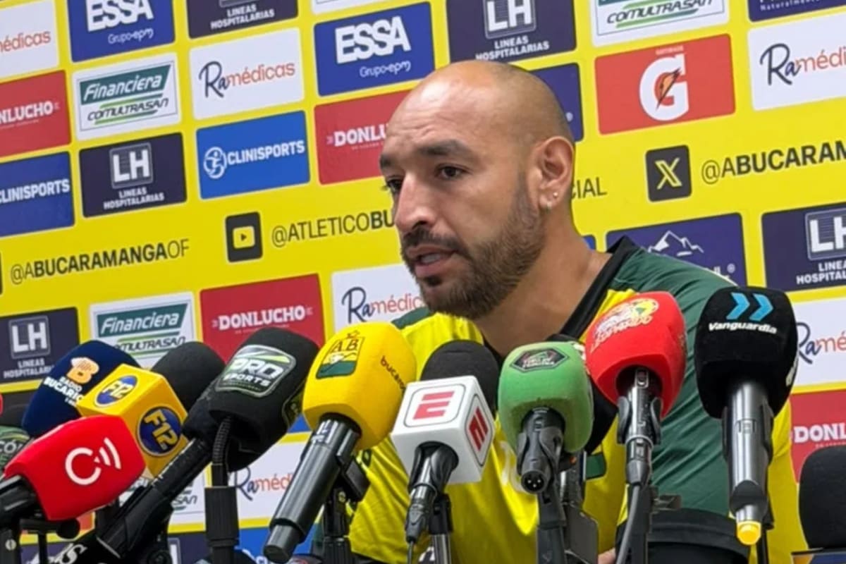 Diego Novoa revela el momento en que pensó dejar el fútbol y cómo Bucaramanga cambió su historia. Foto: Vanguardia