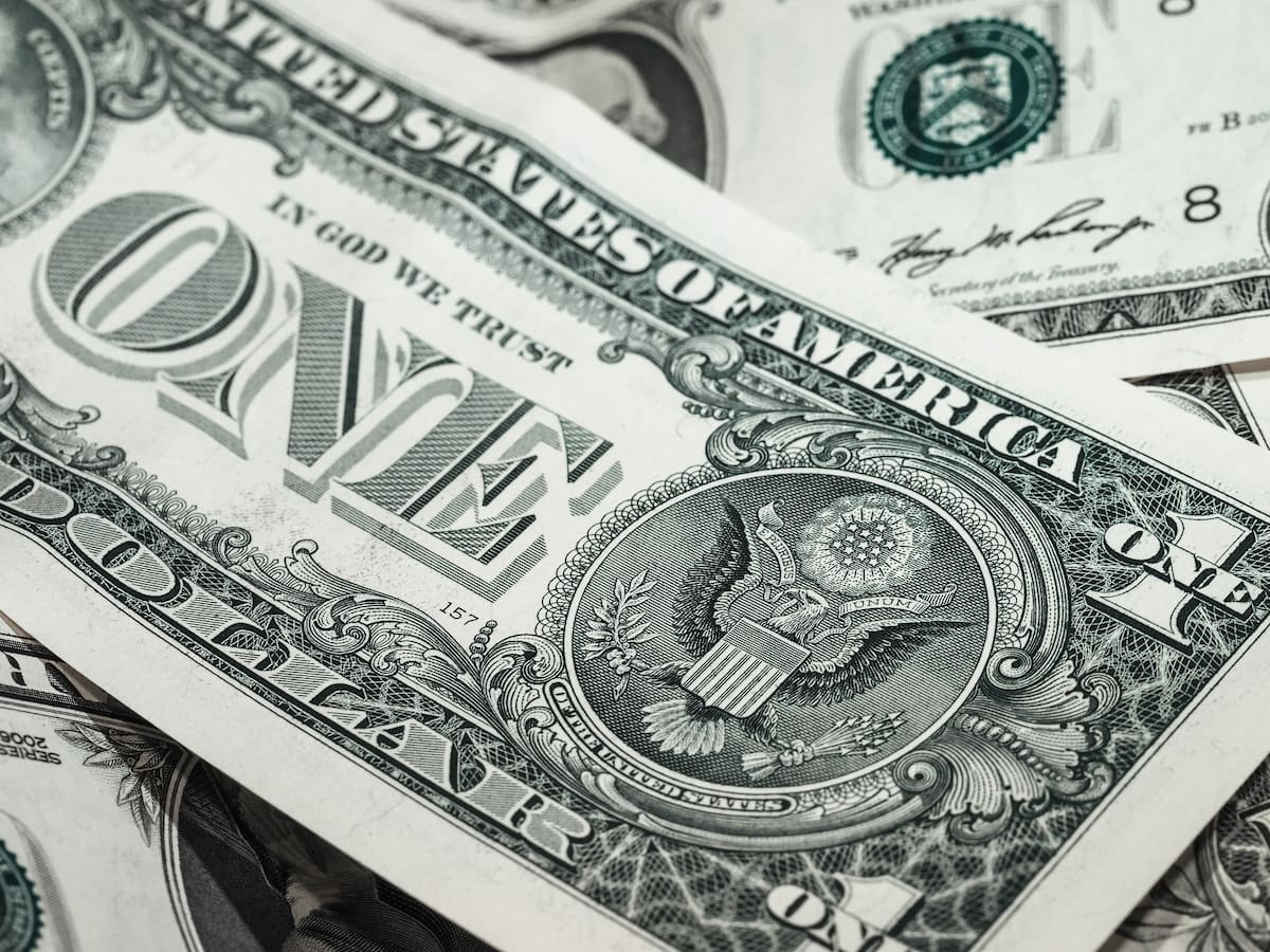 Dólar hoy en Colombia: la moneda estadounidense supera los $3.300 este viernes 25 de septiembre de 2026.