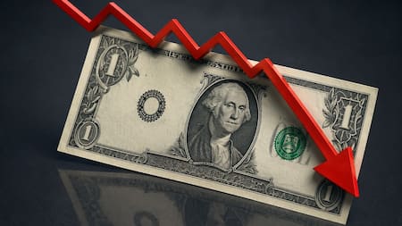 Dólar en Colombia cerró al borde de los $3.300, un precio que no se veía desde 2020