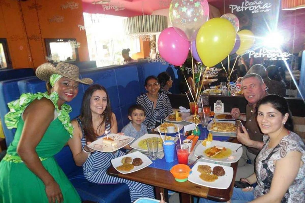 El restaurante cuenta con portal en Internet: http://www.donapetrona.com/ y perfil en Facebook: Restaurante Doña Petrona del Mar. (Foto: Suministrada / VANGUARDIA LIBERAL)