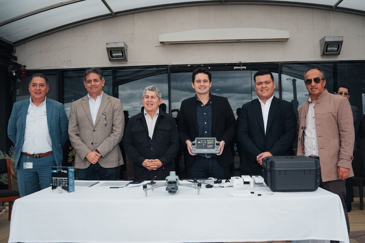 Los drones con inteligencia artificial reforzarán las labores de videovigilancia del Centro de Monitoreo Distrital y apoyarán las estrategias de seguridad en Barrancabermeja.
Suministrada/Vanguardia