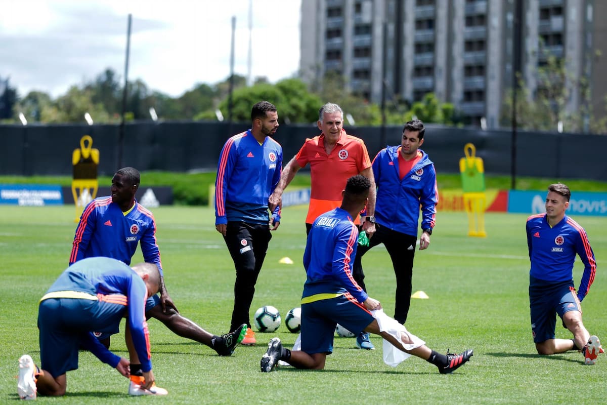 La selección Colombia de mayores alista todos los detalles para el viaje de mañana a Lima, escala previa con amistoso contra Perú antes de afrontar desde el 15 de junio la Copa América en Brasil.