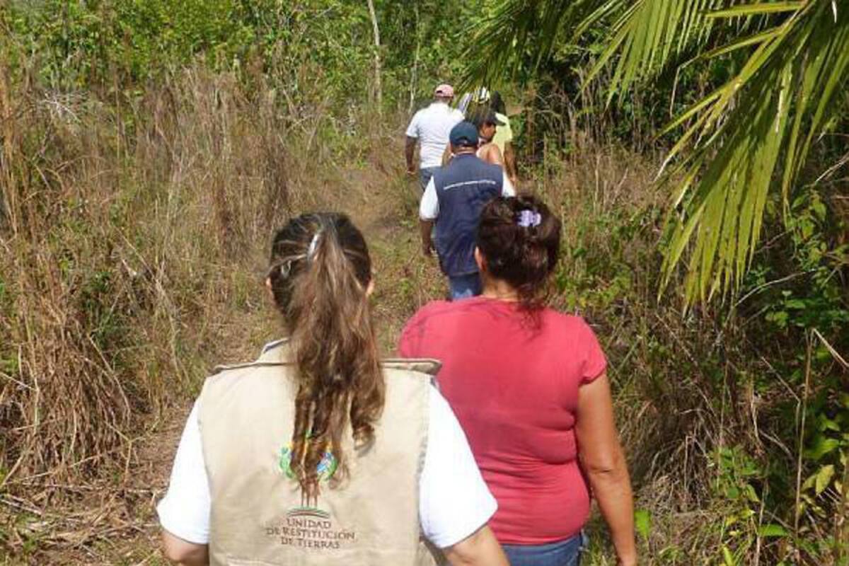 Los primeros compradores de buena fe de predios opositores al fallo de restitución proferido a un solicitante en San Alberto Cesar se oponen a ser desalojados. Pobladores declarados afectados por la Ley de Víctimas y Restitución de Tierras advirtieron que impedirán los desalojos. (Foto: Archivo/VANGUARDIA LIBERAL)
