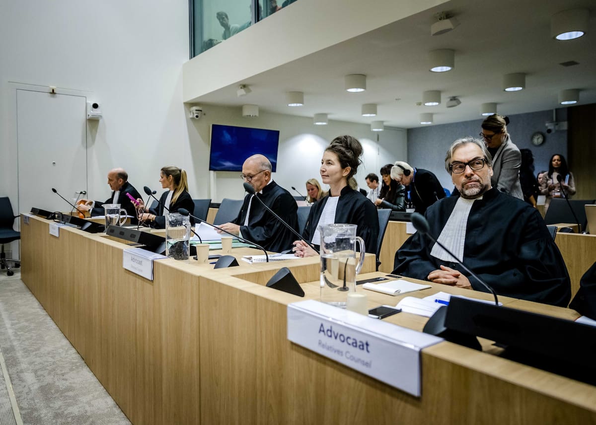 Badhoevedorp (Netherlands), 17/11/2022.- Lawyer Peter Langstraat (R) sits in court at the Schiphol Judicial Complex in Badhoevedorp, Netherlands, 17 November 2022. A court in the Netherlands on 17 November is set to rule in the criminal trial over the downing of flight MH17. Four men are being prosecuted for their involvement in the crash of Malaysian Airlines passenger plane flight MH17, which was gunned down over Ukraine'Äôs Donetsk region on 17 July 2014, killing all 298 people on board. (Malasia, Países Bajos; Holanda, Ucrania) EFE/EPA/REMKO DE WAAL