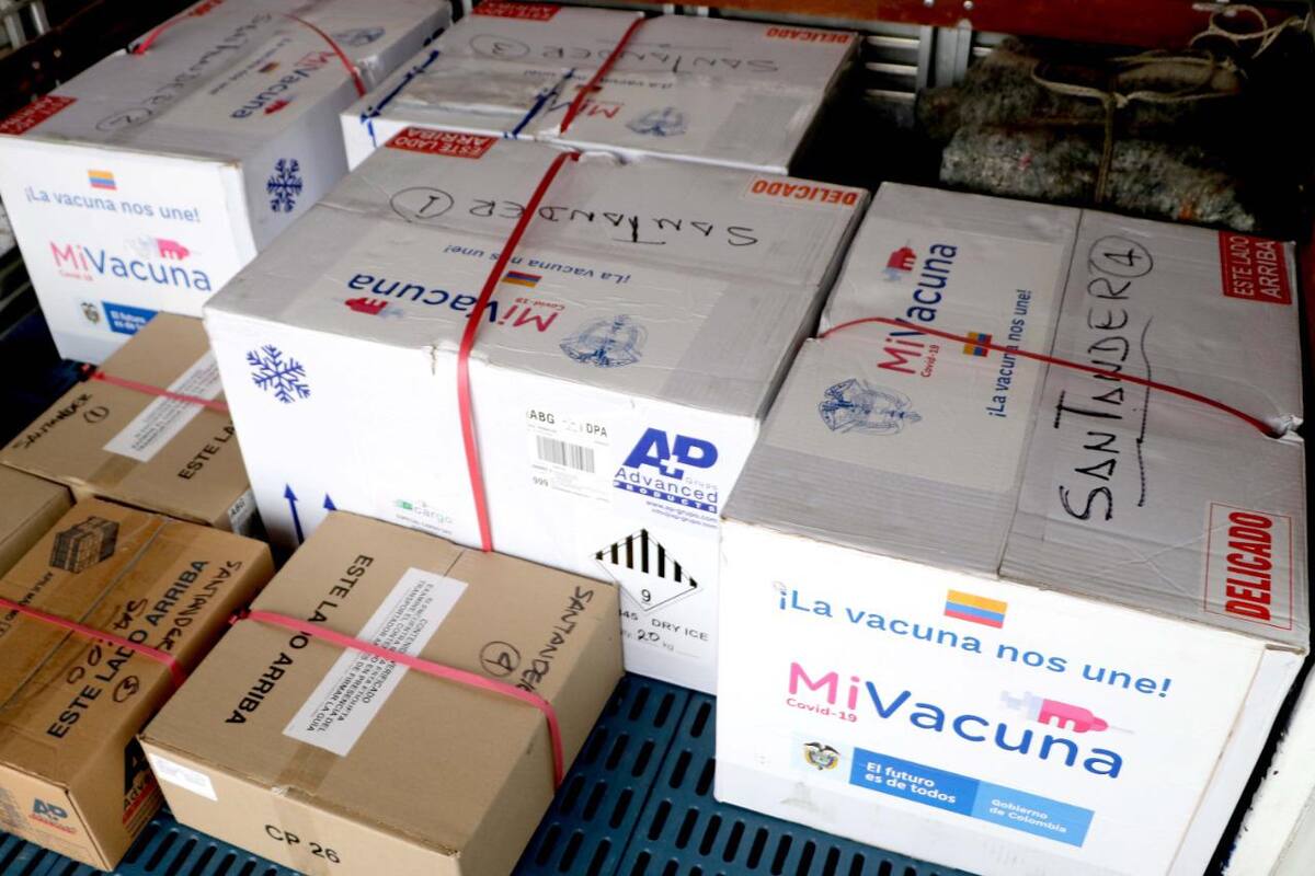 36.698 corresponden a segundas dosis de Sinovac y 38.610 de Pfizer, así lo anunció la Gobernación de Santander en sus redes sociales. Gobernación de Santander