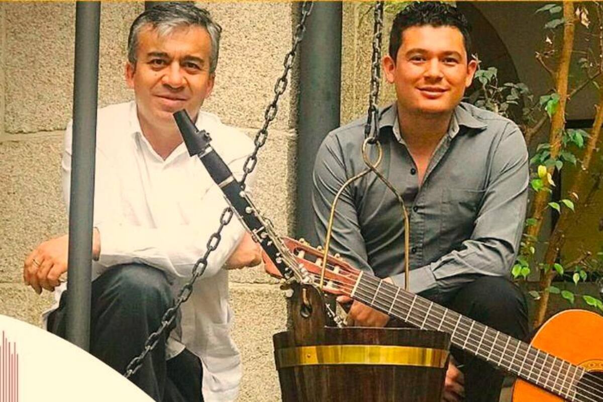 Los santandereanos Francisco Javier Rivera Bustamante y Carlos Andrés Quintero Badillo tocaron a dúo en el Festival Mono Núñez ayer. Foto: Tomada de Twitter del Festival Mono Núñez/VANGUARDIA
