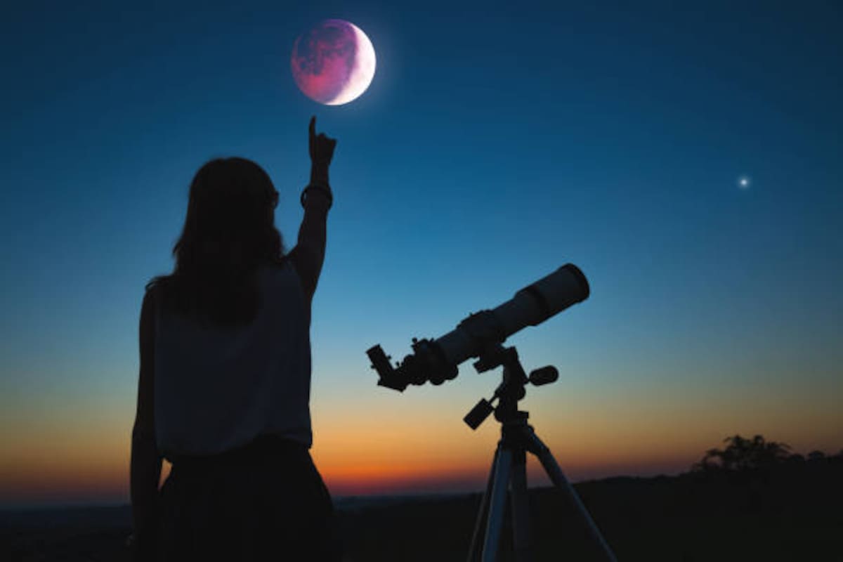 Eclipse parcial de Luna: el fenómeno astronómico podrá observarse desde Colombia durante la noche del 27 de agosto y la madrugada del 28 de agosto de 2026.