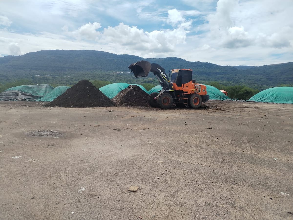 Actualmente la empresa transforma en abono gran parte del material orgánico.
