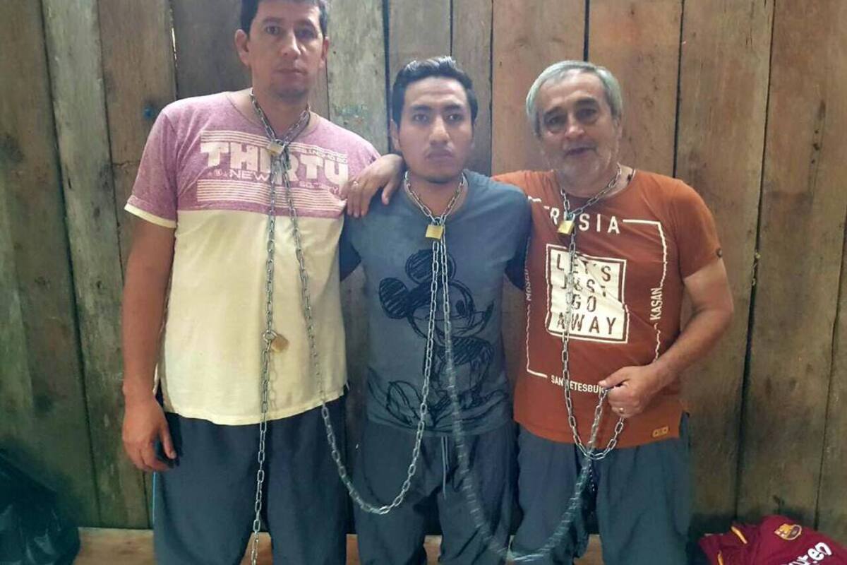 En un video de 22 segundos de duración, el equipo periodístico del diario El Comercio envía un mensaje al presidente de Ecuador. (Foto: Tomada de Twitter/VANGUARDIA LIBERAL )