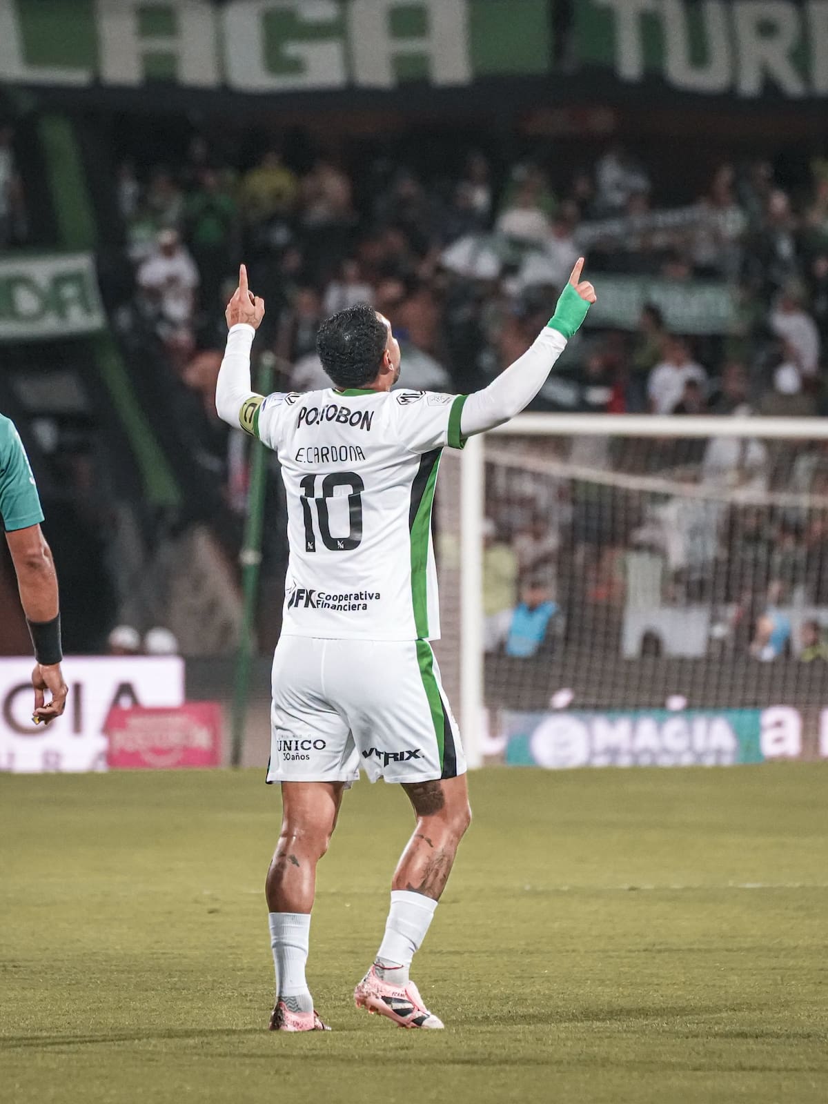 Edwin Cardona marcó un golazo desde la mitad de la cancha en la victoria 3-0 contra Deportivo Pasto. Foto: cortesía Atlético Nacional.