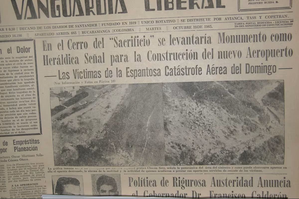 El 17 de octubre de 1965 un DC-3 de Avianca y una avioneta Piper chocaron sobre Bucaramanga. Dieciséis personas murieron. Seis décadas después, el ingeniero e historiador Lelio Armando Rodríguez Durán volvió sobre el caso y, a partir del testimonio de quien era la novia de Víctor Alarcón, encontró que algunas de las historias repetidas durante años no ocurrieron como se contaban.