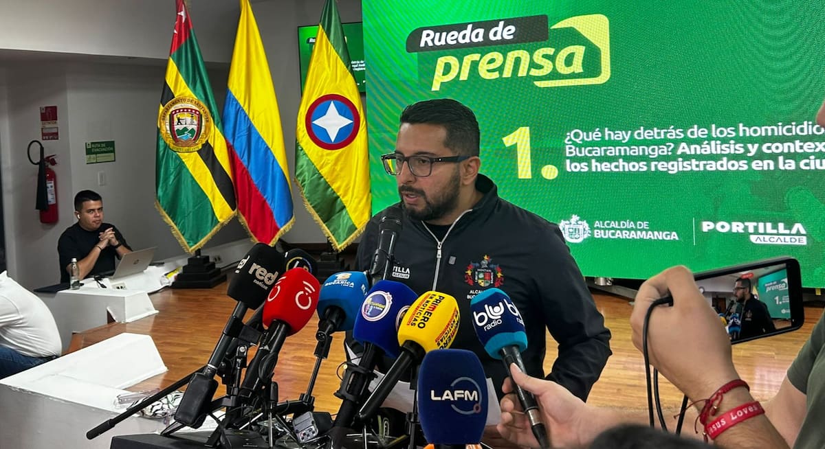 El alcalde de Bucaramanga, Cristian Portilla, anunció la solicitud de refuerzos policiales y militares para enfrentar la criminalidad.
