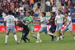 Dura sanción para el arquero argentino Esteban Andrada tras golpear a Jorge Pulido en España