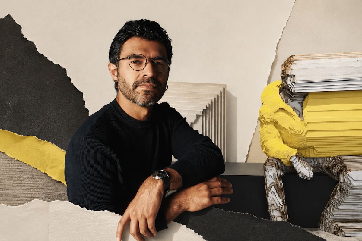El artista colombiano Christian Albarracín, que convirtió el papel en arte será reconocido como “Maestro de Maestros”. Foto suministrada/VANGUARDIA