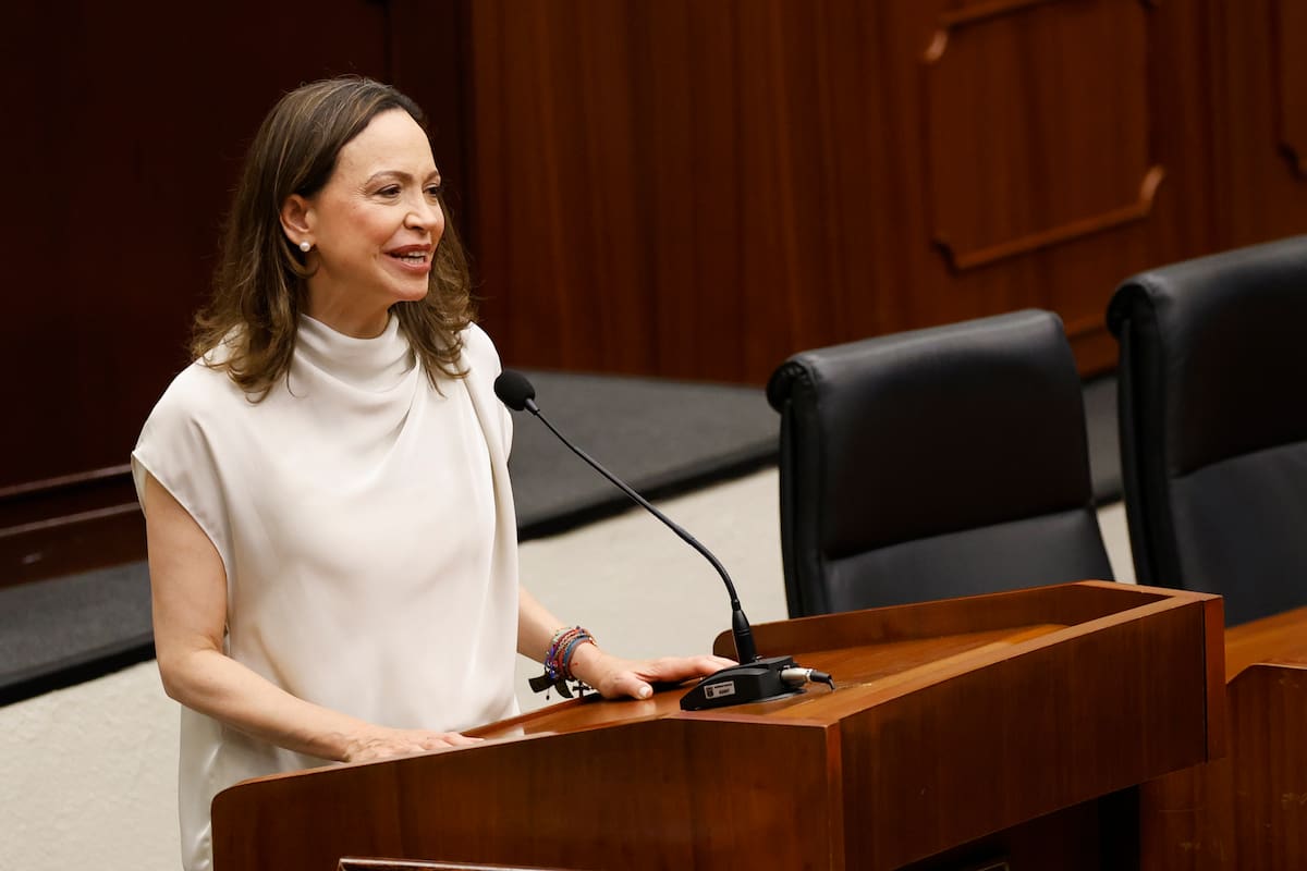 Fotografía de archivo del 25 de mayo de 2026 que muestra a la líder opositora venezolana y premio Nobel de la Paz, María Corina Machado, hablando en la Asamblea Nacional de Panamá en Ciudad de Panamá (Panamá).