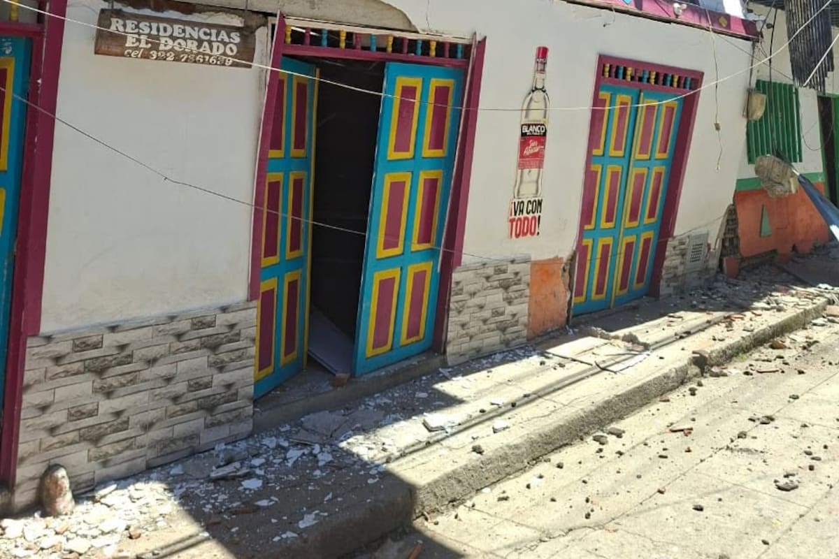 Sus fachadas coloridas, balcones y viviendas tradicionales de El Cairo fueron golpeados por el terremoto de 7,4 que sacudió a Colombia el 10 de agosto. Foto: Cairo papá
